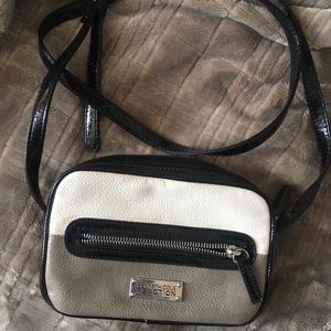 kenneth cole crossbody